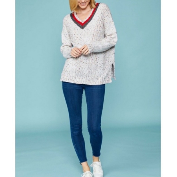 💕 New oversized boutique confetti Ivory V neck sweater - Picture 7 of 17